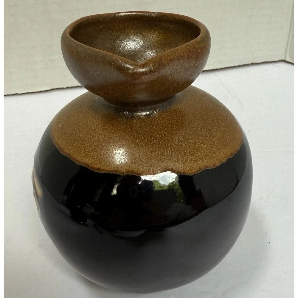 Japanese Dark Brown Glazed Ceramic Sake‎ 5